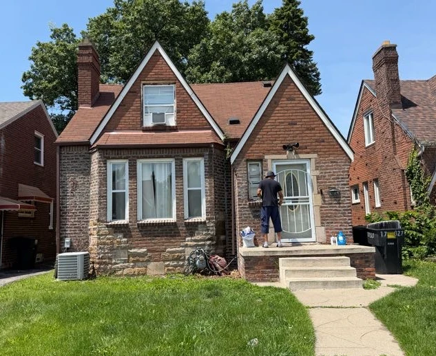 Split-level home purchased by DoneDealHomes