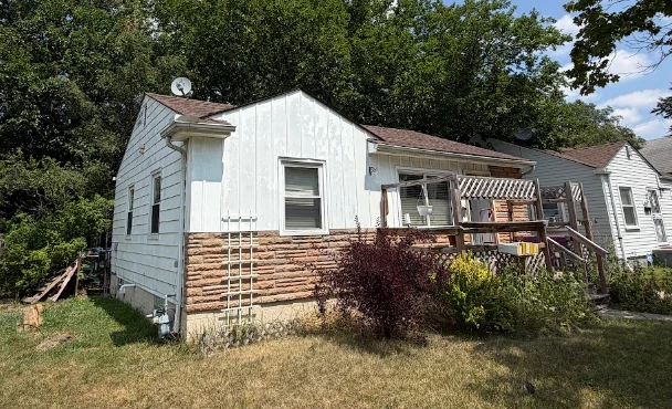 Brick ranch home purchased by DoneDealHomes